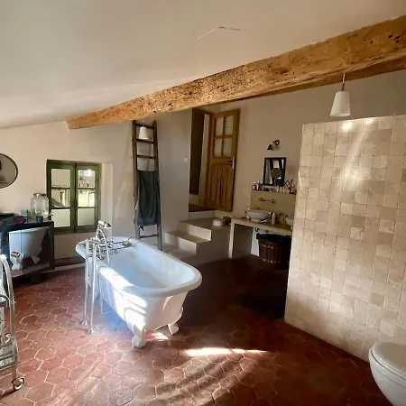 Holiday home Tres Beau Mas A Bonnieux