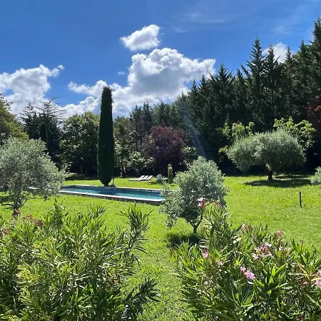 Tres Beau Mas A Holiday home *